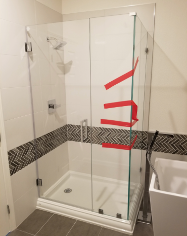 90 DEGREE FRAMELESS SHOWER ENCLOSURE