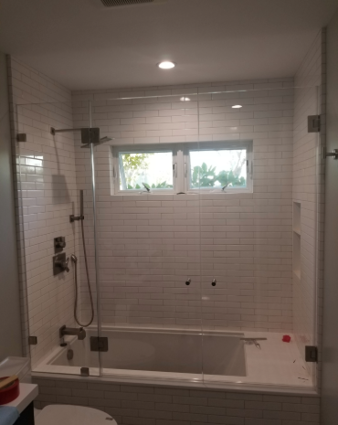 TUB DOOR OPTIONS